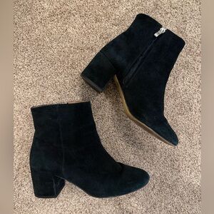 Urban Outfitters Black Suede Ankle Boots